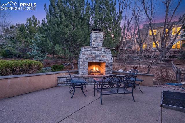 15151 Ridgefield Lane