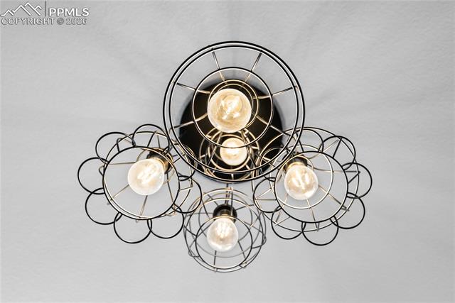 10853 Torreys Peak Way