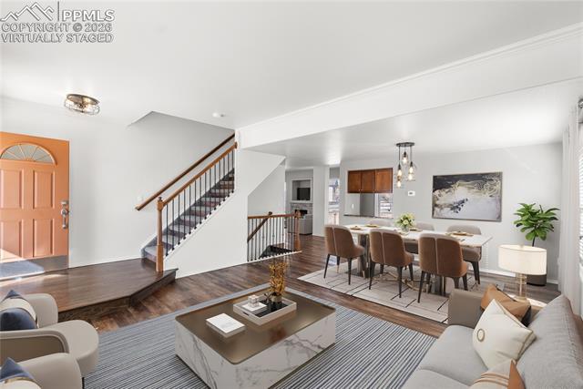 10853 Torreys Peak Way