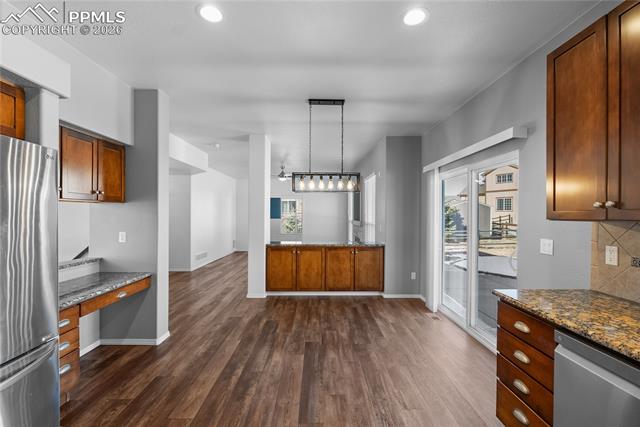 10853 Torreys Peak Way