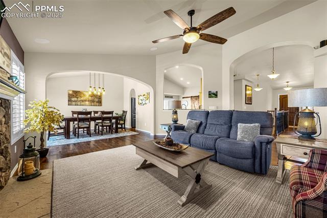 11497 Lobo Peak Drive