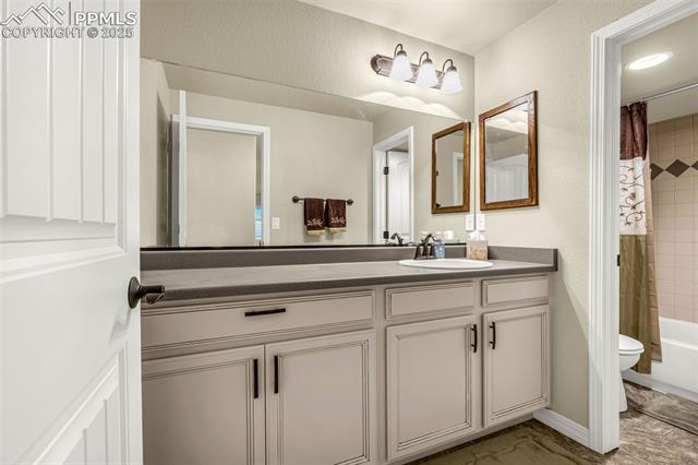 11497 Lobo Peak Drive