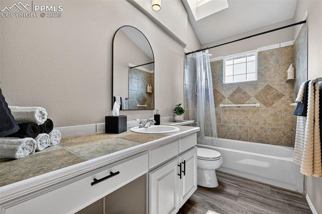2712 Emerald Ridge Drive