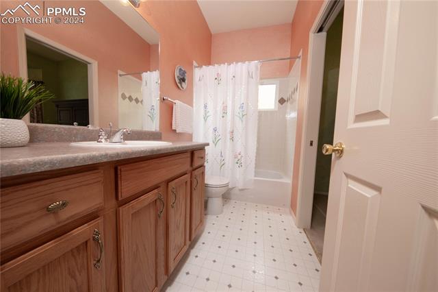 6748 Granite Peak Drive