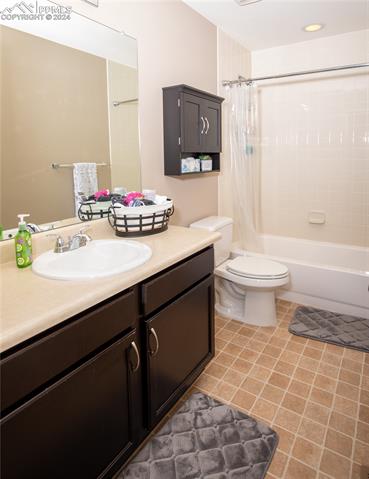 6777 Ironwood Tree Circle