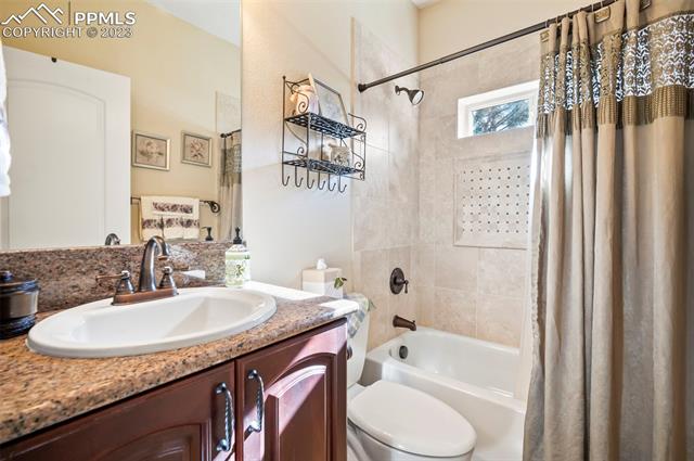 2145 Wake Forest Court