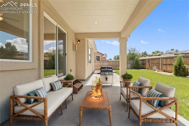 2712 Pony Club Lane