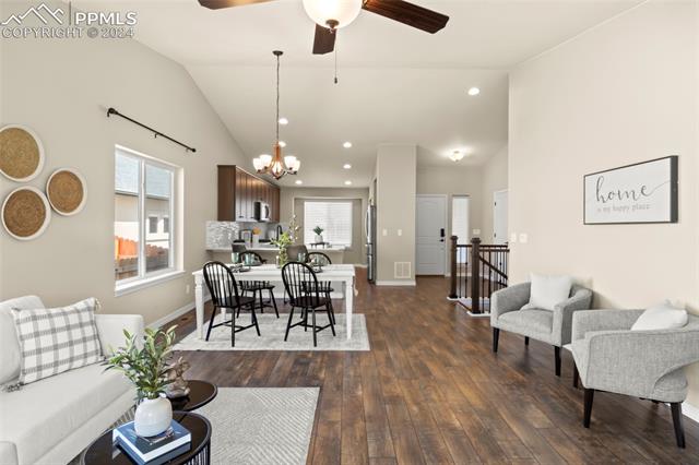 2712 Pony Club Lane