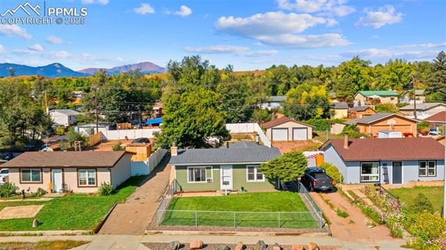 2906 N Chestnut Street