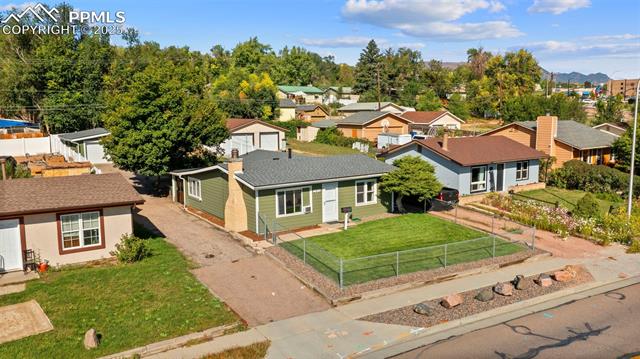 2906 N Chestnut Street