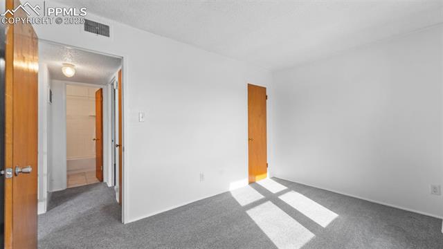 2906 N Chestnut Street