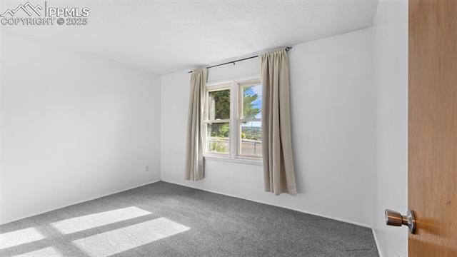 2906 N Chestnut Street