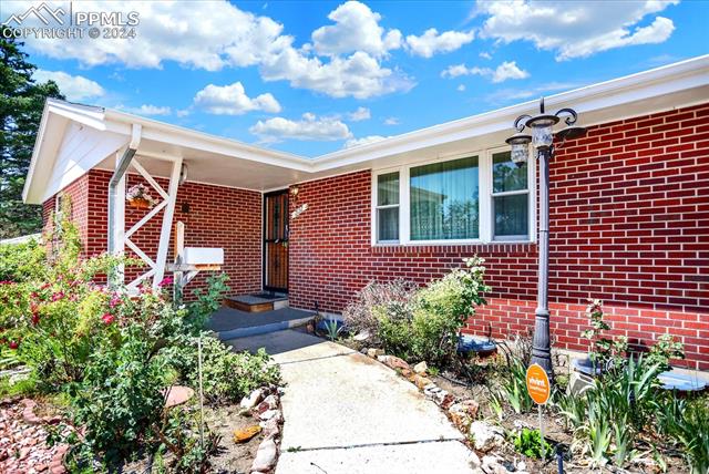 2132 Glenn Summer Road