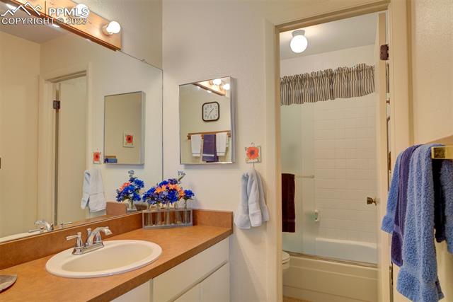 3330 Templeton Gap Road Unit: 63