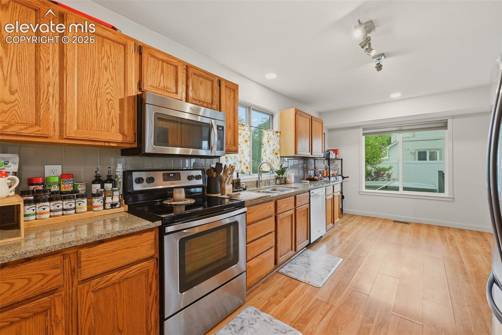 3935 Anvil Drive