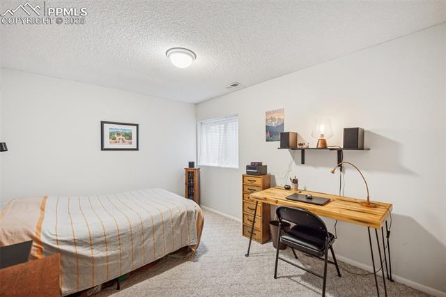 6760 Oakwood Boulevard