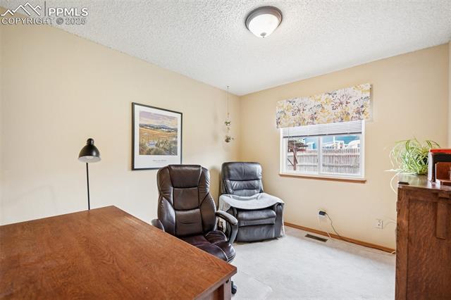 6760 Oakwood Boulevard