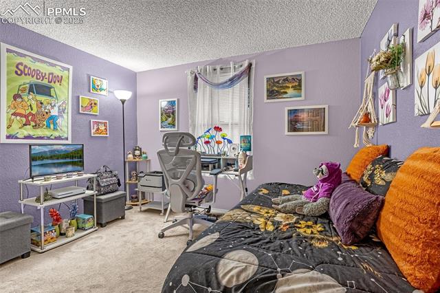 5461 Alteza Drive