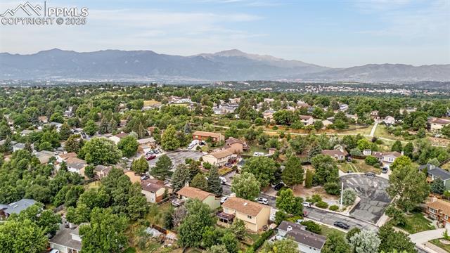 5461 Alteza Drive