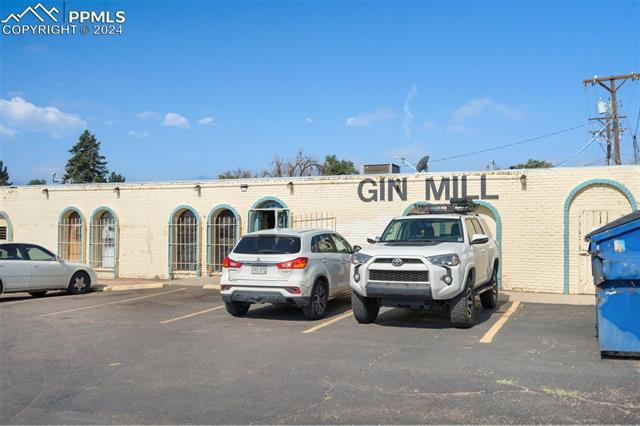 410 N Circle Drive