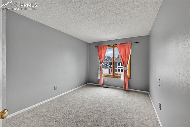 2040 Bramblwood Lane