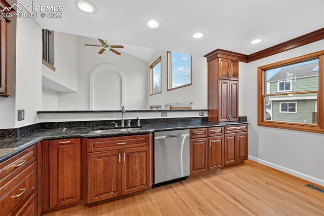 2040 Bramblwood Lane