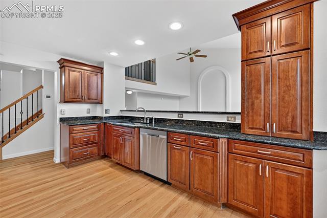 2040 Bramblwood Lane