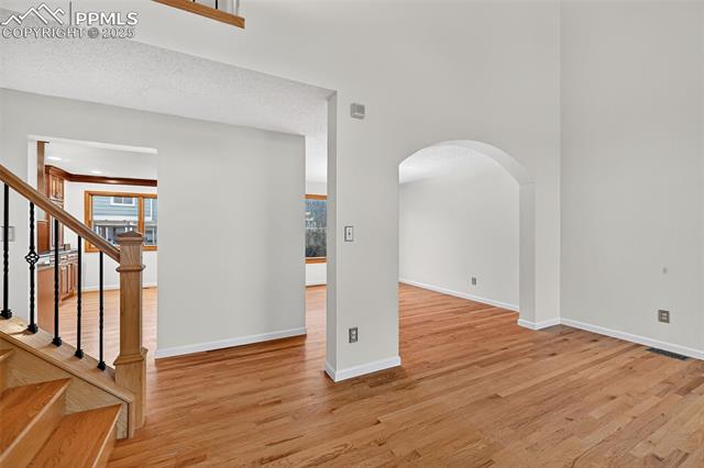 2040 Bramblwood Lane