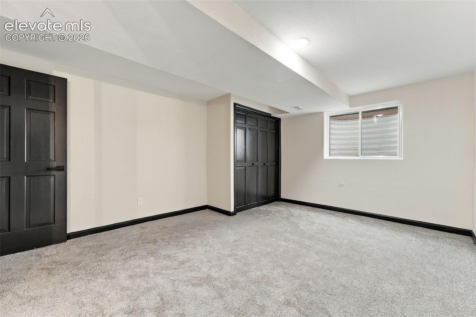 425 Roxbury Circle
