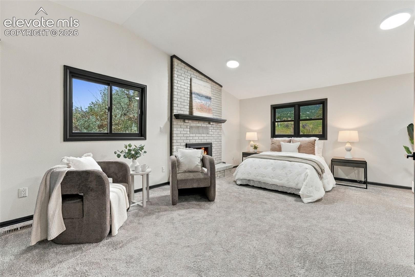 425 Roxbury Circle