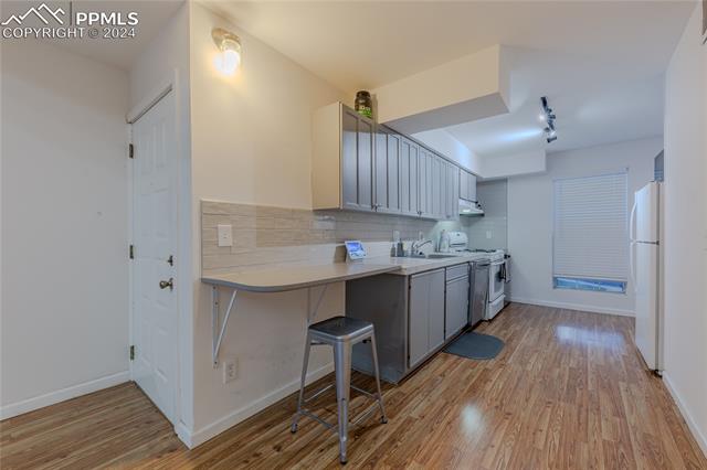 3130 Van Teylingen Drive H