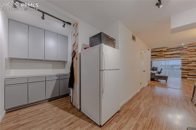 3130 Van Teylingen Drive H