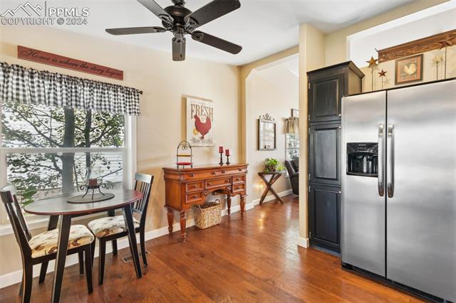 4096 Gray Fox Heights