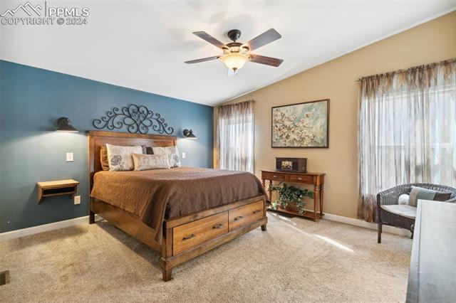 4096 Gray Fox Heights