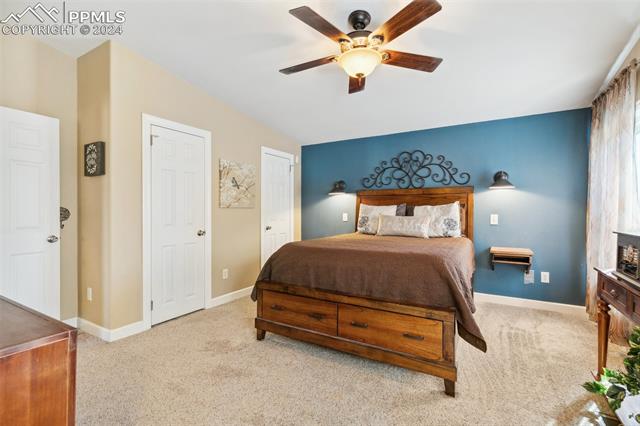 4096 Gray Fox Heights