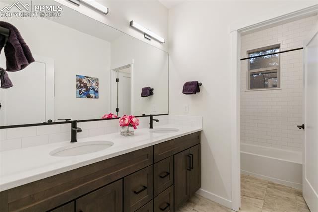 16332 Mountain Glory Drive