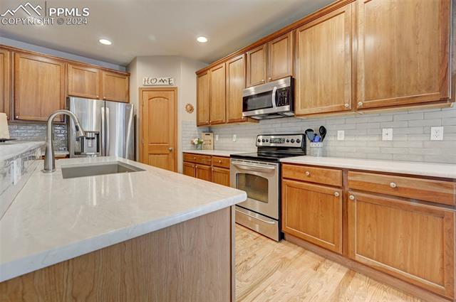 915 Prickly Pear Place