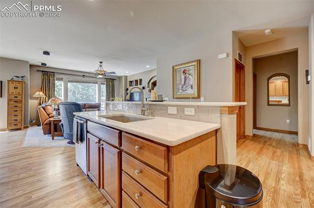 915 Prickly Pear Place