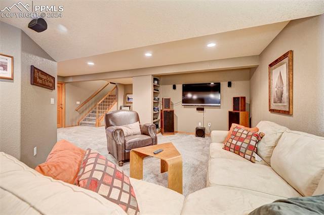 915 Prickly Pear Place