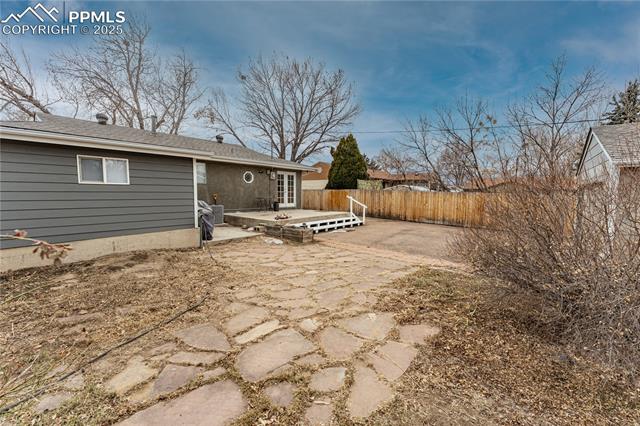 3530 E La Salle Street