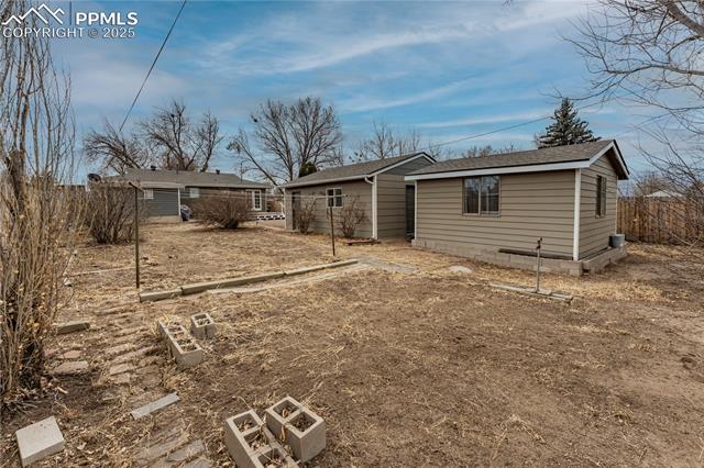 3530 E La Salle Street