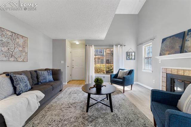 8075 Lexington Park Drive