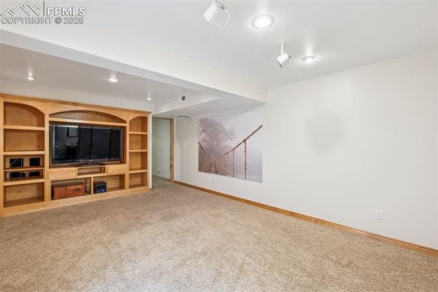 7916 Black Walnut Drive