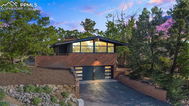 2718 Andromeda Drive