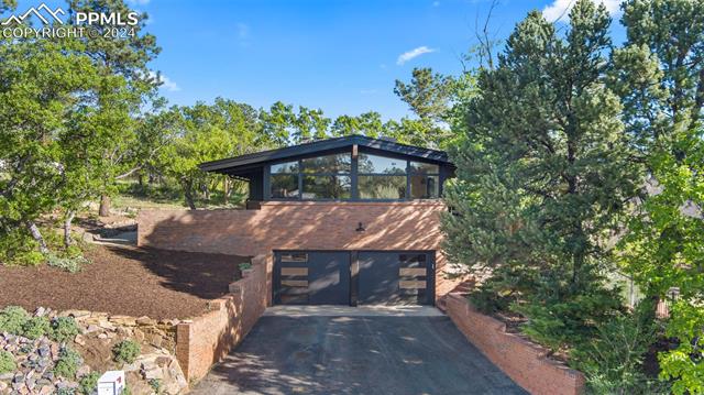 2718 Andromeda Drive