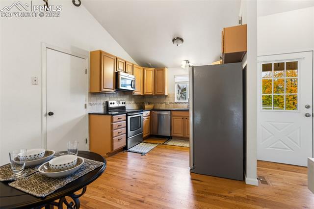 2110 N Whitehorn Drive