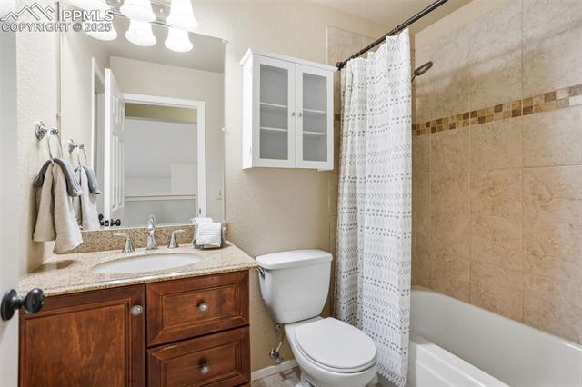 2110 N Whitehorn Drive