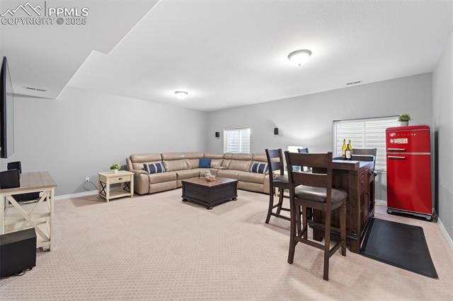 10135 Kings Canyon Drive