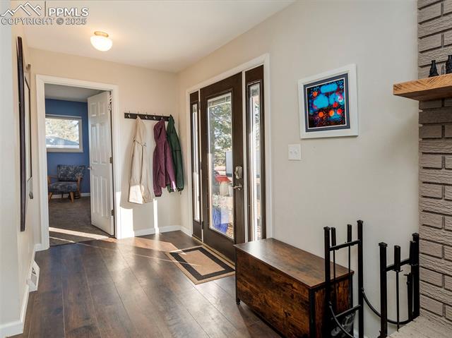 2619 Mountain View Avenue