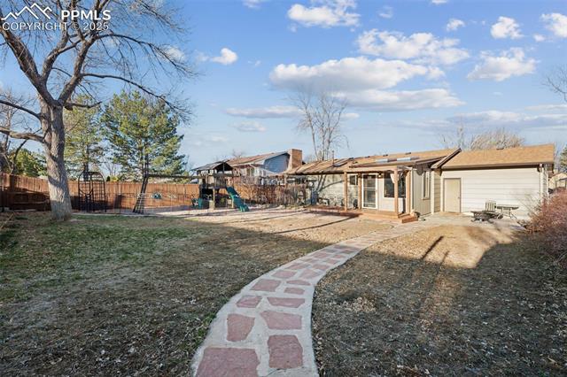 6745 Fielding Circle